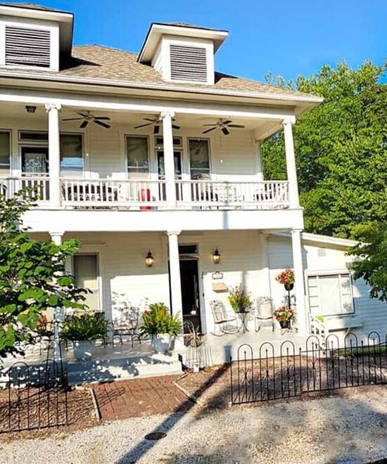 1908 Ridgeway House B&B