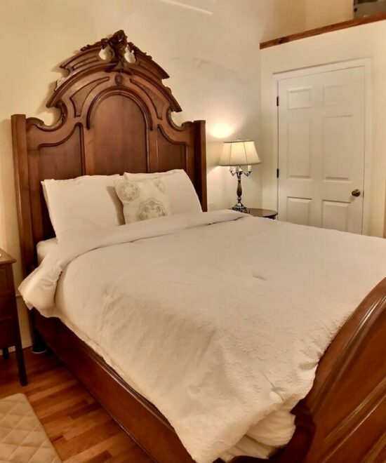 original 1000817068195640925 1758646216