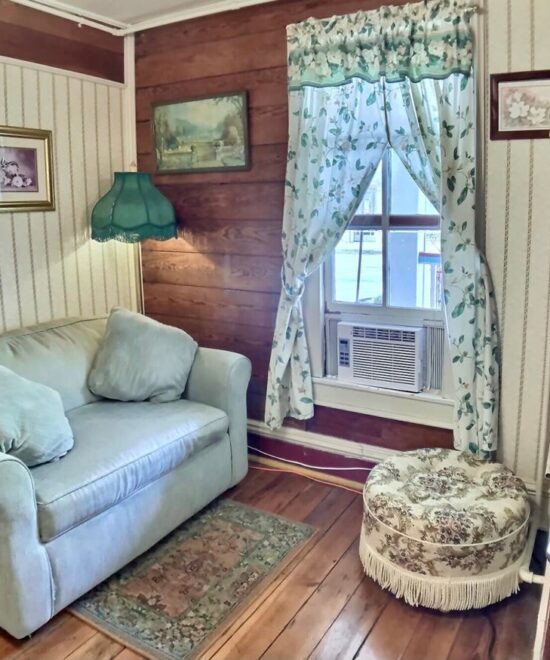 original 1016796493284460893 1773115209